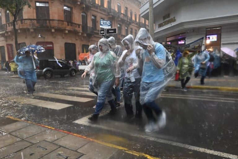 ¡Alerta! Cuatro departamentos en riesgo de tormentas hoy.