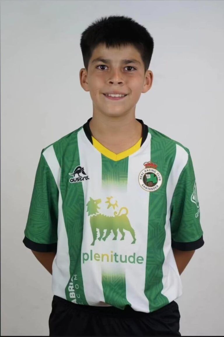 El delantero paraguayo en Racing de Santander logra anotar ocho goles en un solo encuentro – Fútbol