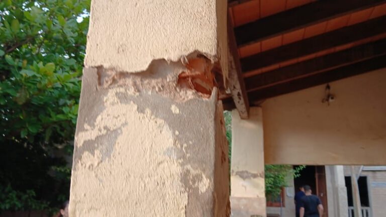 Bañado Sur: Consultorio colapsa y trasladan USF a escuela.