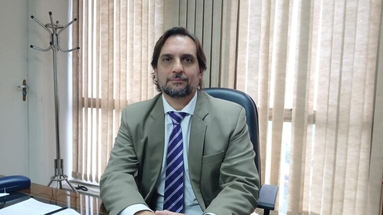 Bello inicia juicios por más de US$ 1 millón en Asunción.