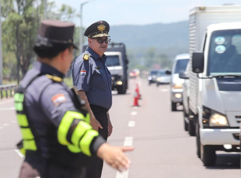CGR identifica irregularidades en Caminera por cargos y robo.