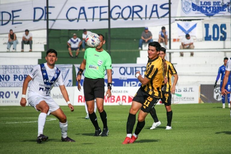 ¿Cuándo se enfrentan Sportivo Ameliano y Guaraní hoy y dónde seguir el partido en directo?