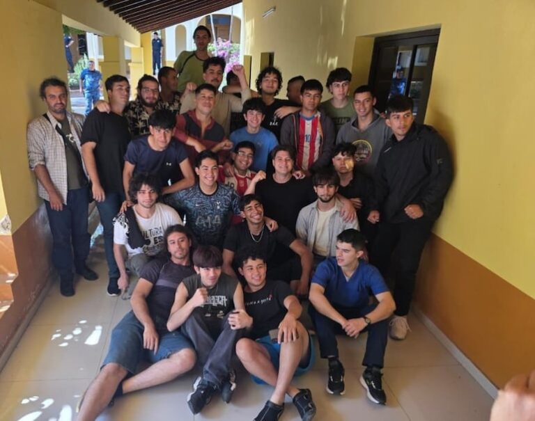 Detenido por mirar mal a un policía: relato joven