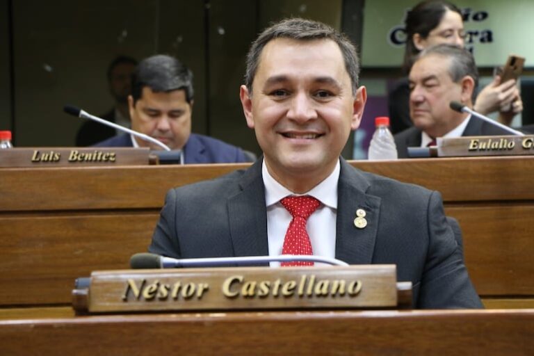 Diputado afirma que Cartes está «bendecido por Dios»