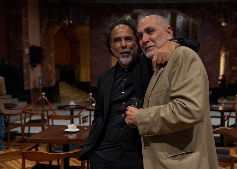 Los ‘Amores Perros’ siguen vivos después de 25 años: México vuelve a mirar la película que encumbró su cine