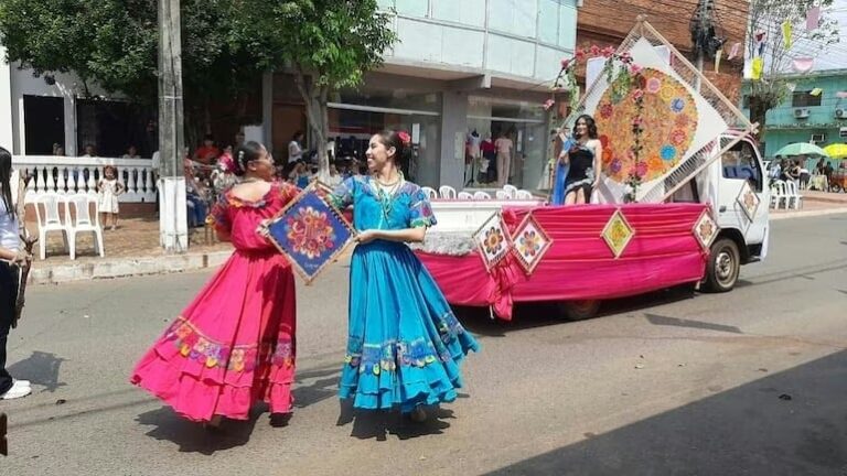 Miss Ñandutí: Desfile y elección suspendidos por mal tiempo.