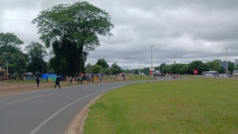 Nativos llevan más de un mes exigiendo asistencia Indi.