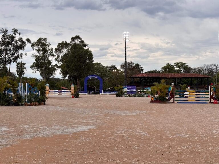 En el Club Hípico Paraguayo: La celebración se aplaza para este miércoles – Polideportivo