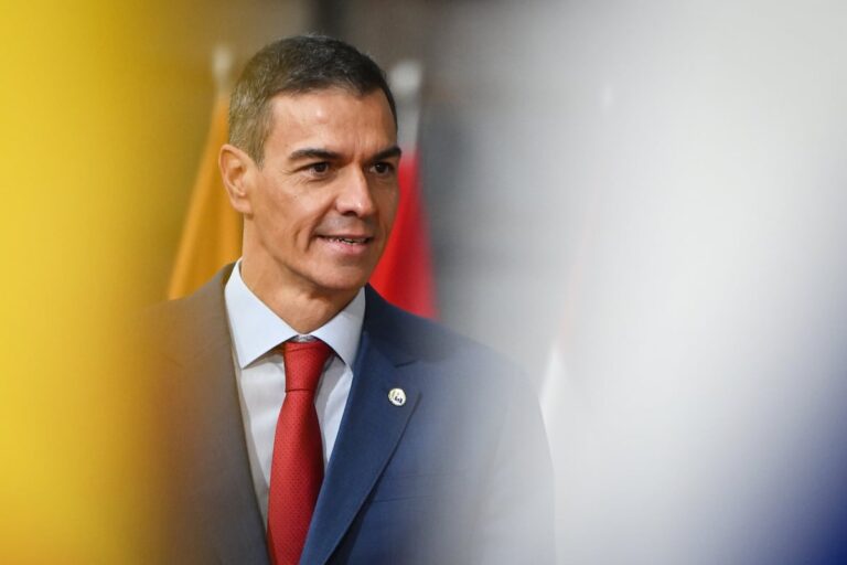 Pedro Sánchez intentó convencer a Sheinbaum para que invitara al Rey a su toma de posesión: «Le respondí que no era el momento»