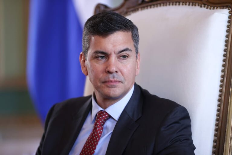 Peña clasifica al PCC y Comando Vermelho como terroristas internacionales.