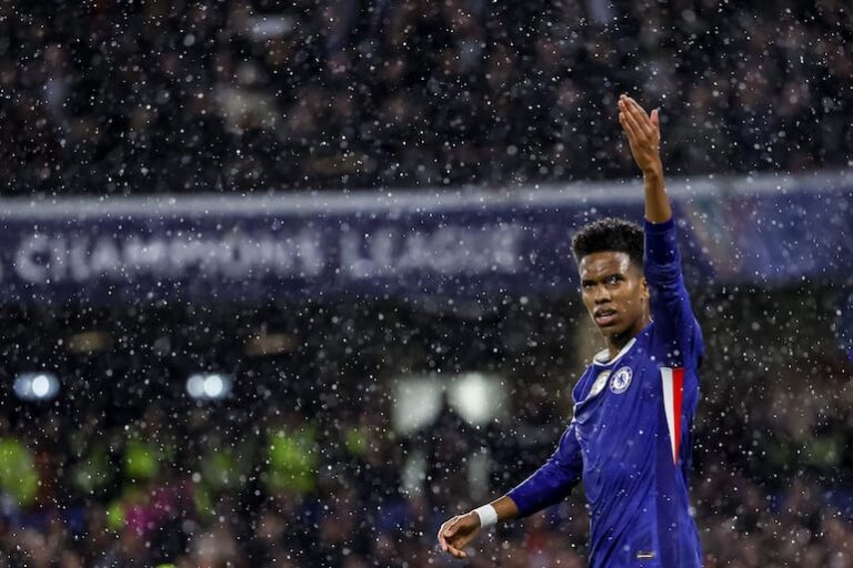 Champions League: Intensa etapa inicial