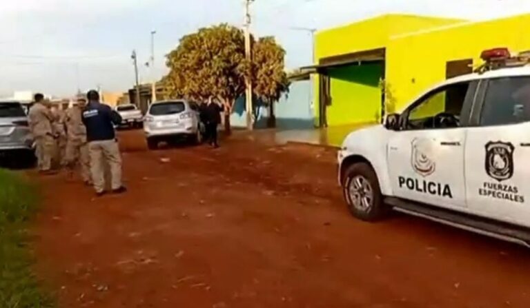 Policía lleva a cabo allanamientos conjuntos por casos de sicariato.