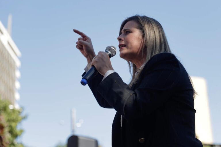 Abogado de Kattya González afirma que Corte carece de confianza.