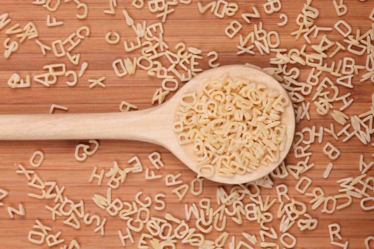 Columna de Ignacio Peyró: Ayer me cocinaron y hoy me empanizan: de cocina y palabras | EL PAÍS Semanal