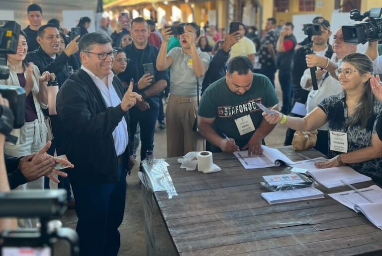 Dani Mujica: «Ciudad del Este rechaza la vieja política».