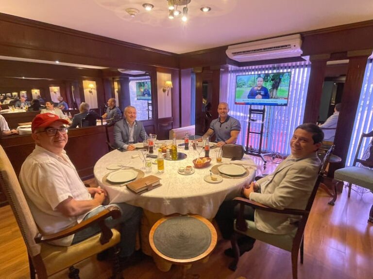 Disidentes colorados definen candidatos para municipales 2026.