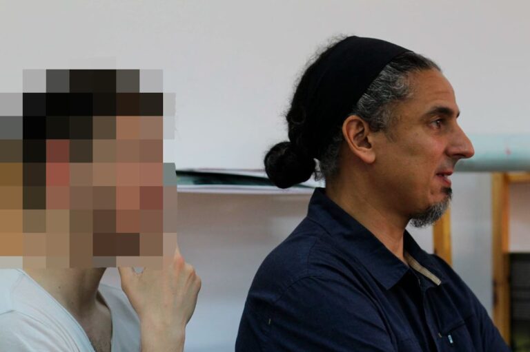 El profesor de Ourense condenado por abusar de una alumna menor pasó por Portugal, Brasil y Perú hasta esconderse en Cuba