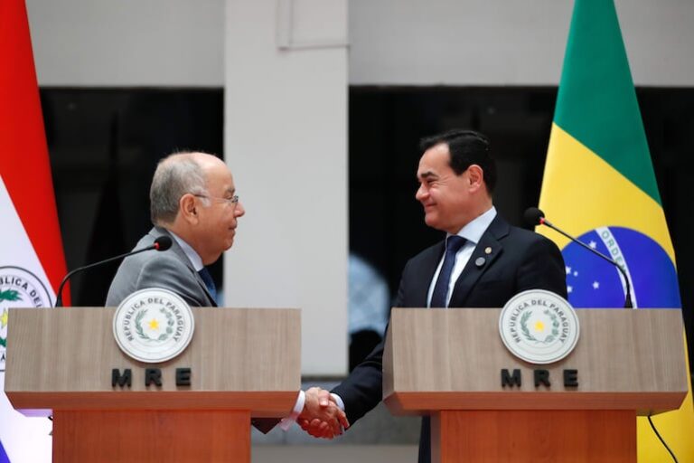 Filizzola solicita al canciller por denuncias de espionaje en Itaipú.