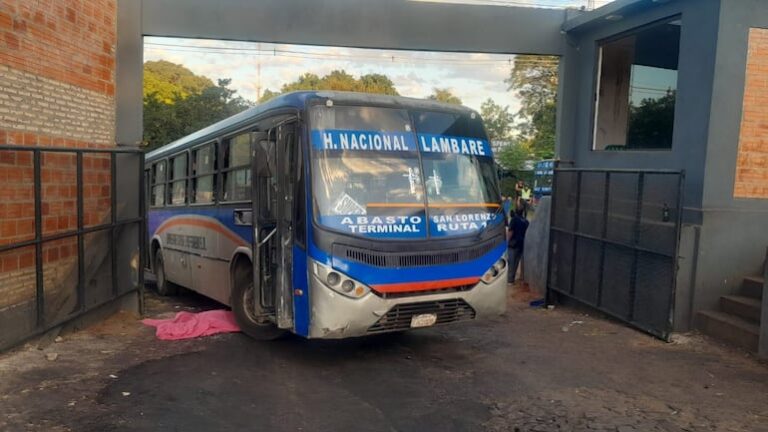 Joven fallece tras caer debajo de colectivo en Itá.