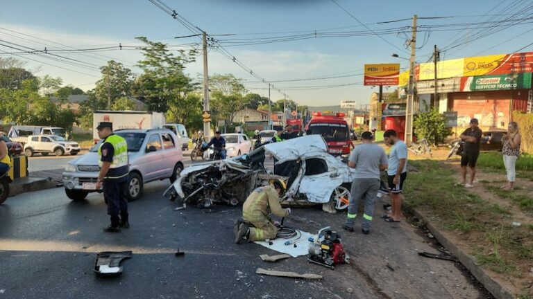 Mujer pierde la vida en accidente en San Lorenzo.