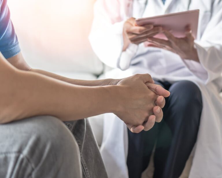 Noviembre azul: días libres para exámenes de próstata y colon.