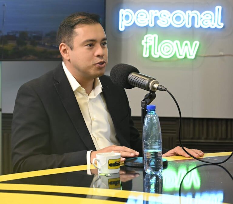 Prieto: «Peña es el mejor caballo de la oposición».