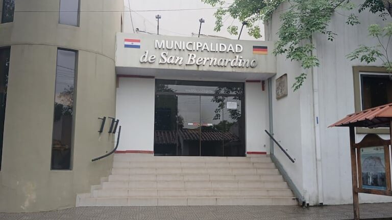 San Bernardino: Junta aprueba discotecas, intendente ignora ordenanza.