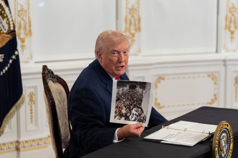 Trump promete “detener permanentemente la migración de todos los países del Tercer Mundo”