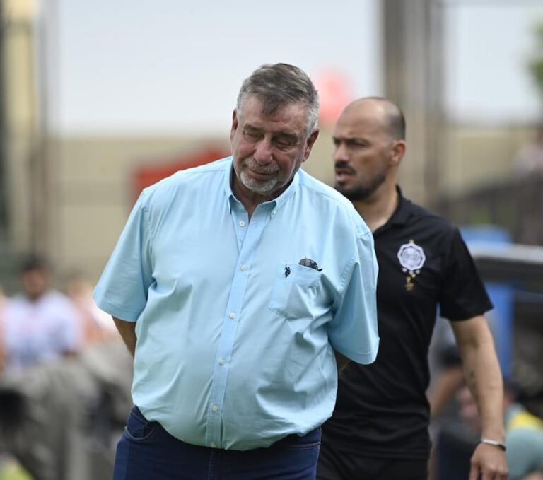 Olimpia comunica que Éver Hugo Almeida no seguirá en 2026.