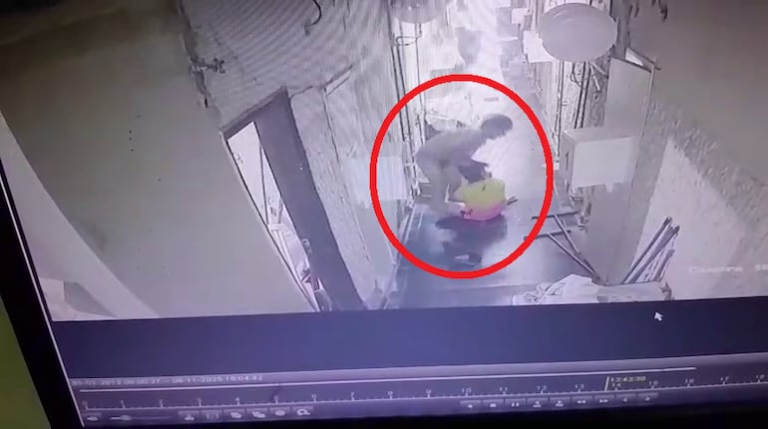 Video: mujer sufre feroz ataque en motel de Mariano Roque Alonso.