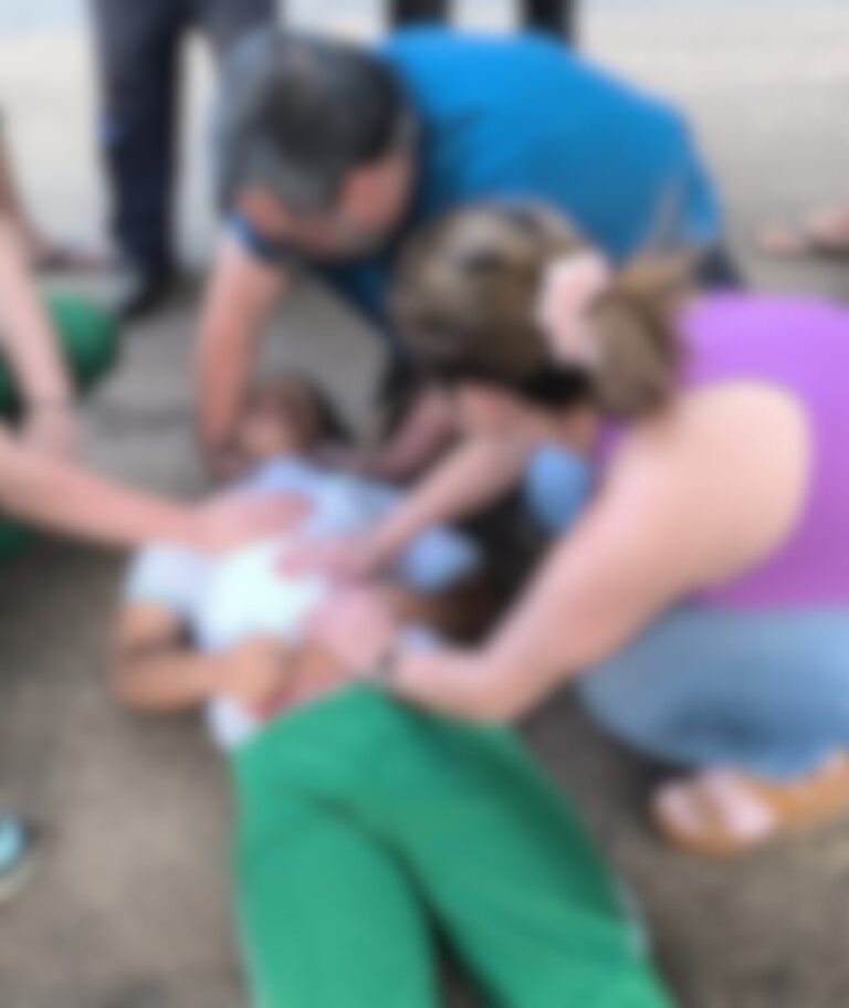 Video: pelea violenta entre estudiantes en Luque deja herido