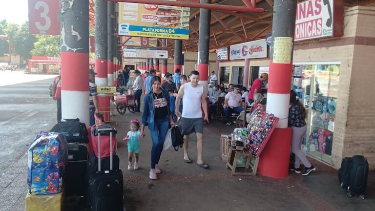 Bajas ventas y poca actividad en terminal ovetense antes de Caacupé.
