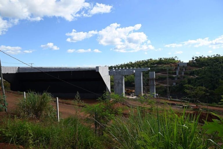 Codefran alerta sobre ilegalidad de habilitación anticipada del puente.