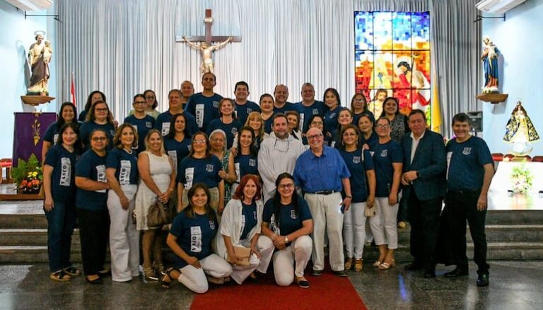 Cuatro décadas después, la Promo 1985 del Vasconcellos se reencuentra.