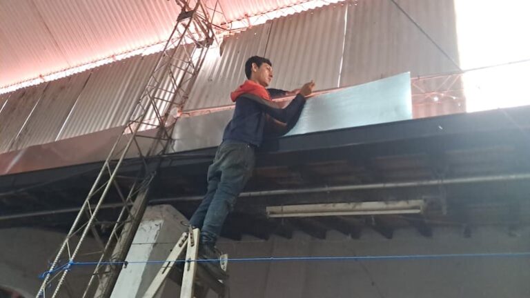 Inician reparaciones en Mercado de Carapeguá por filtraciones.