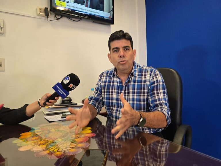 Inversión: Vaesken atribuye logros al sector privado y critica Gobierno.