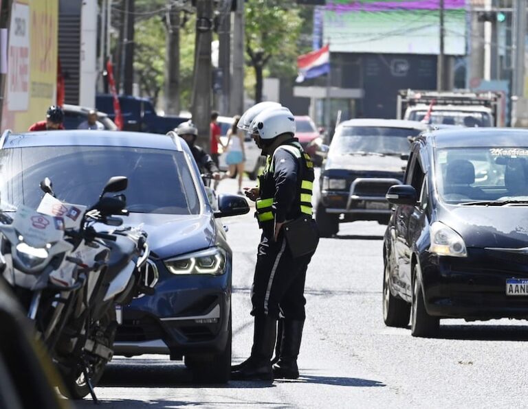 Municipalidad anuncia “cero tolerancia” ante coima de inspectora.