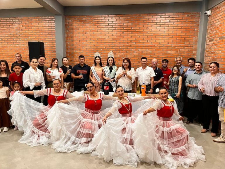 Revista cultural celebra 276 aniversario de Santaní con edición especial.