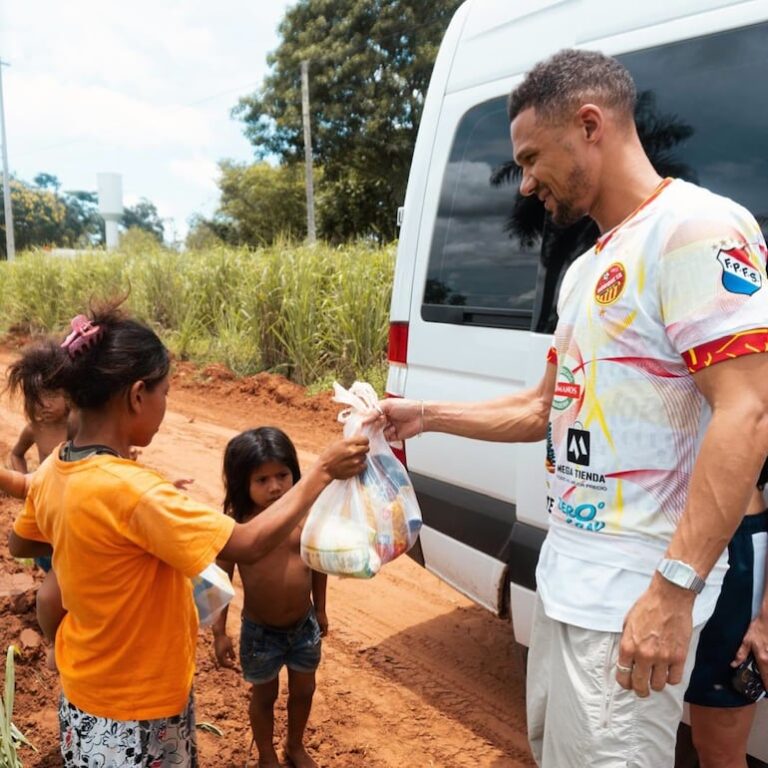 La inesperada llegada de un antiguo jugador del Arsenal al Paraguay – Fútbol Internacional