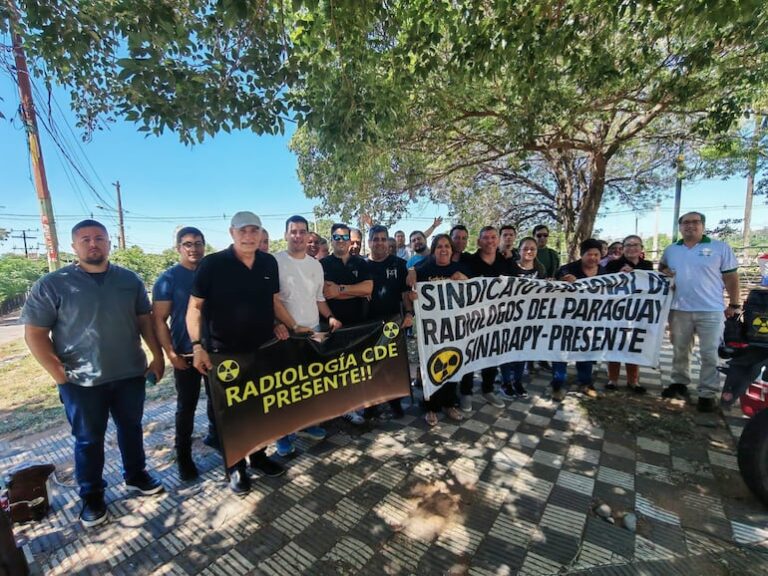 Senadores aprueban nuevas leyes para radiólogos y obstetras.