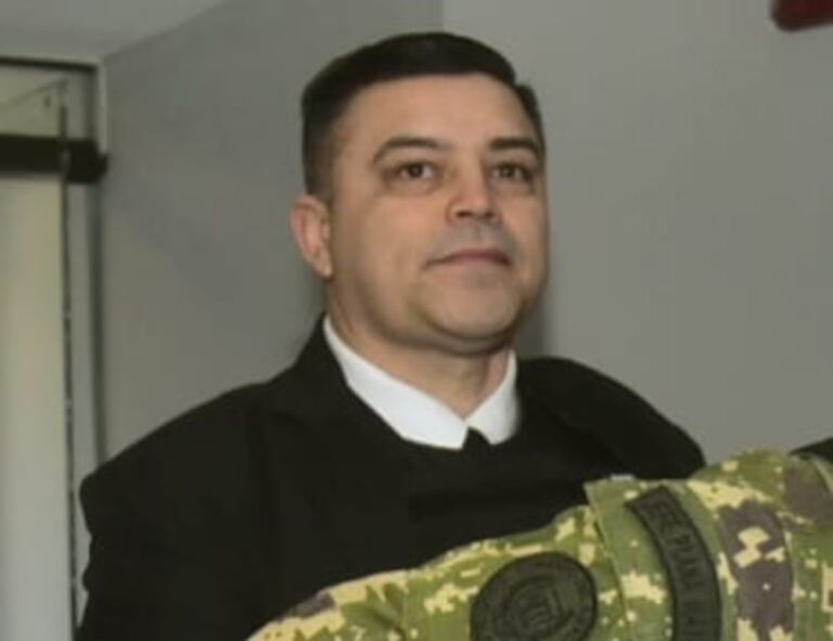 «Tío Rico»: Peña ordena la baja del coronel Belotto.