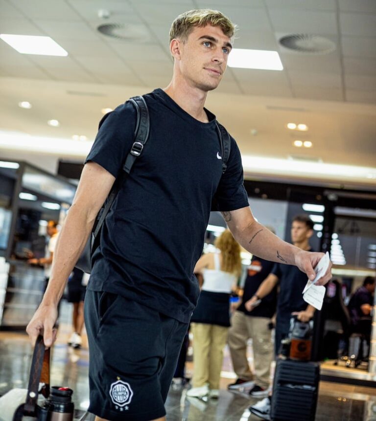 Olimpia: Excursión de fin de semana de Montevideo a Rosario