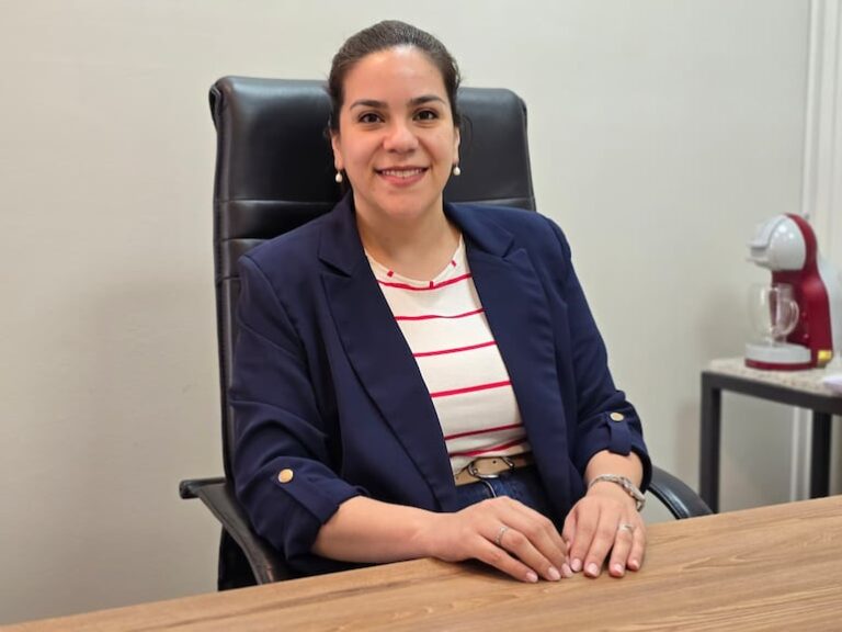 Candidata alerta sobre cartismo y corrupción de Nenecho.