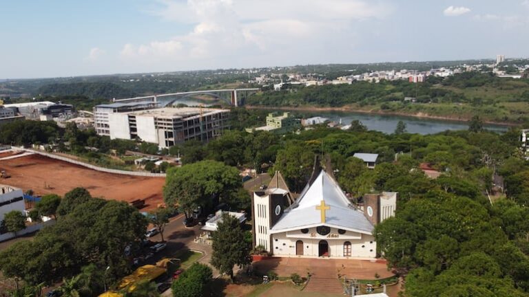 Ciudad del Este celebra su aniversario y San Blas.