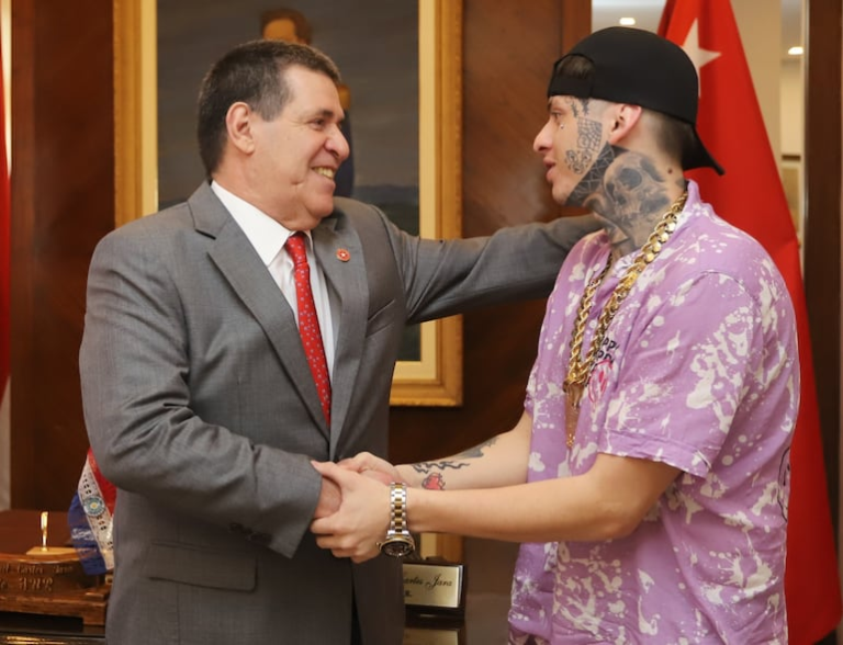 “El Princi” se postula como concejal por Honor Colorado.