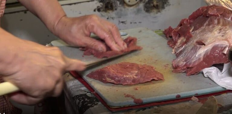 Establecen medidas para controlar el precio de carne.