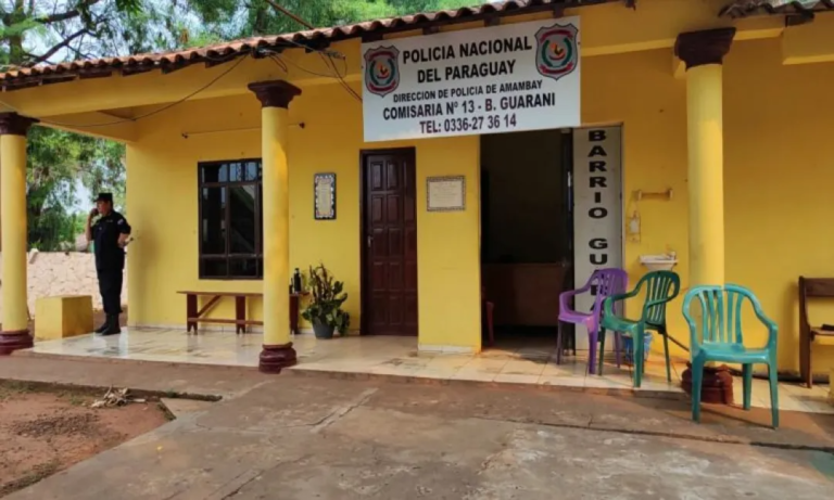 Violento asalto domiciliario en el barrio Guaraní: delincuentes armados se alzan con un vehículo y G. 10 millones