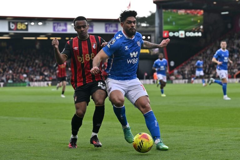 El Bournemouth amplía su racha invicta frente al Sunderland de Omar Alderete – Fútbol de la Premier League.