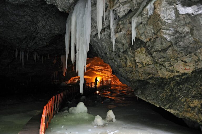 Una bacteria helada encontrada hace 5.000 años capaz de enfrentarse a superpatógenos