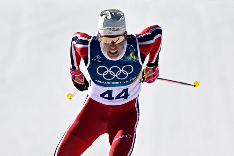 Klaebo se lleva su octava medalla dorada, la tercera en Italia, y busca establecer un nuevo récord olímpico – Polideportivo